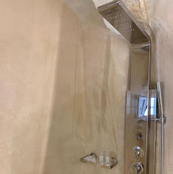 Dettaglio camera deluxe – Atmosfera elegante ad Ostuni