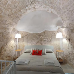 Camera elegante e raffinata di Cà Giò nel centro storico di Ostuni